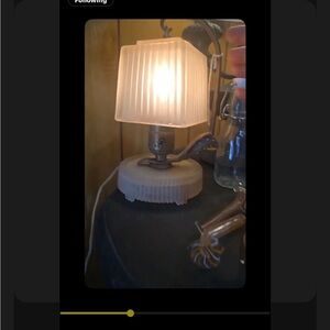 Vintage 1930s Art Deco boudoir lamp